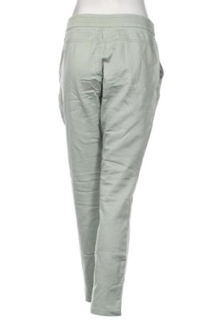 Дамски панталон C&A, Размер M, Цвят Зелен, Цена 29,00 лв.