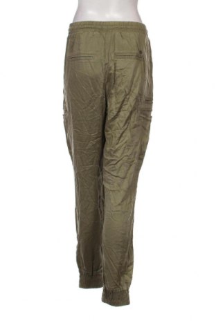 Pantaloni de femei C&A, Mărime L, Culoare Verde, Preț 38,16 Lei