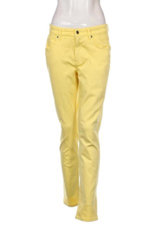 Дамски панталон Cambio, Размер M, Цвят Жълт, Цена 40,80 лв.