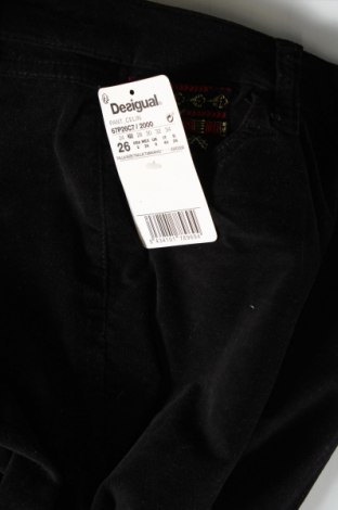 Γυναικείο παντελόνι Desigual, Μέγεθος S, Χρώμα Μαύρο, Τιμή 42,41 €