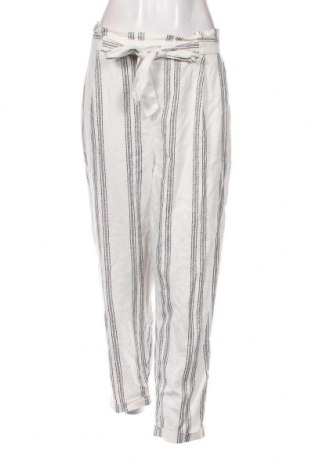 Damskie spodnie F&F, Rozmiar XL, Kolor Biały, Cena 124,48 zł
