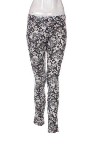 Дамски панталон H&M, Размер M, Цвят Многоцветен, Цена 25,98 лв.
