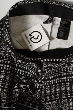 Γυναικείο παντελόνι H&M Divided, Μέγεθος S, Χρώμα Πολύχρωμο, Τιμή 2,69 €
