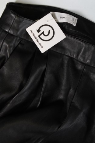 Γυναικείο παντελόνι Mango, Μέγεθος XS, Χρώμα Μαύρο, Τιμή 10,54 €