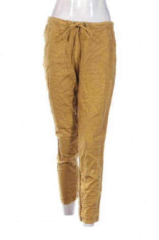 Дамски панталон Mango, Размер M, Цвят Жълт, Цена 91,20 лв.