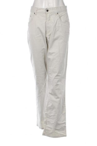 Дамски панталон Pioneer, Размер XL, Цвят Бял, Цена 20,50 лв.