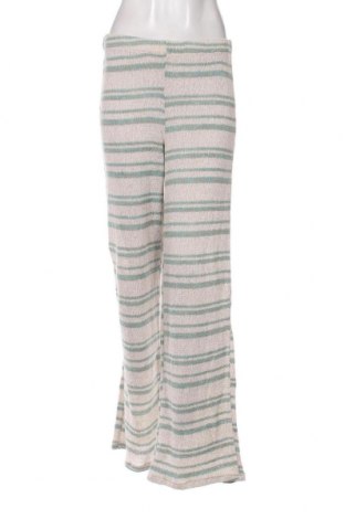 Pantaloni de femei Pull&Bear, Mărime L, Culoare Multicolor, Preț 73,98 Lei