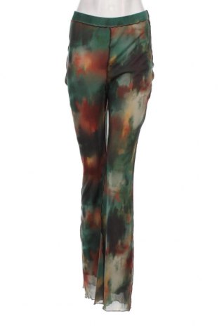 Γυναικείο παντελόνι Pull&Bear, Μέγεθος L, Χρώμα Πράσινο, Τιμή 8,90 €
