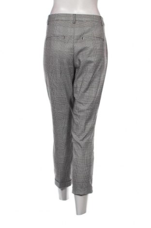 Дамски панталон Q/S by S.Oliver, Размер M, Цвят Сив, Цена 41,00 лв.