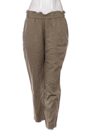Дамски панталон Reserved, Размер M, Цвят Зелен, Цена 17,60 лв.