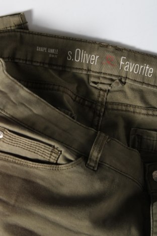 Дамски панталон S.Oliver, Размер L, Цвят Зелен, Цена 41,16 лв.