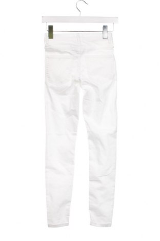 Γυναικείο παντελόνι Sinsay, Μέγεθος XS, Χρώμα Λευκό, Τιμή 4,31 €