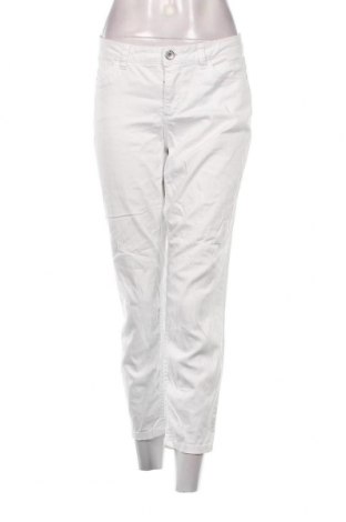 Дамски панталон Street One, Размер M, Цвят Бял, Цена 18,45 лв.