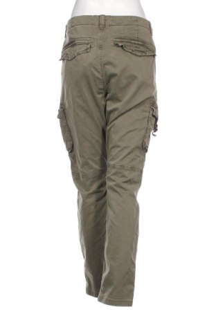 Γυναικείο παντελόνι Superdry, Μέγεθος XL, Χρώμα Πράσινο, Τιμή 24,00 €