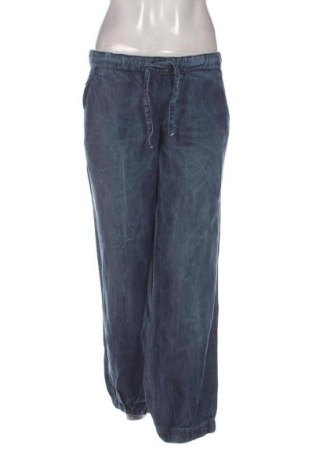 Дамски панталон United Colors Of Benetton, Размер XL, Цвят Син, Цена 35,68 лв.