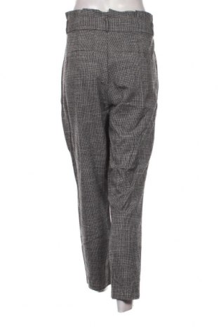 Дамски панталон Vero Moda, Размер XL, Цвят Черен, Цена 7,29 лв.