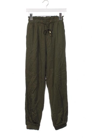 Дамски панталон Zara, Размер XS, Цвят Зелен, Цена 10,80 лв.