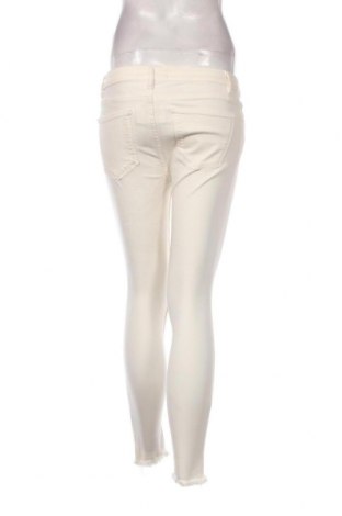 Γυναικείο παντελόνι Zara, Μέγεθος S, Χρώμα Λευκό, Τιμή 4,51 €