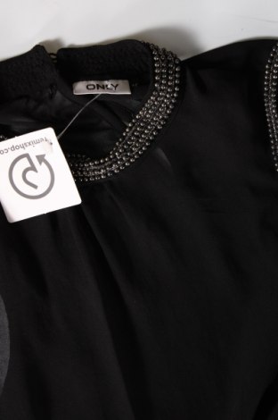 Γυναικείο αμάνικο μπλουζάκι ONLY, Μέγεθος S, Χρώμα Μαύρο, Τιμή 7,16 €