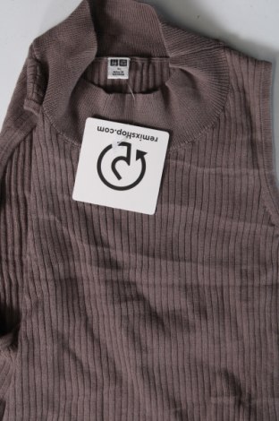 Γυναικείο αμάνικο μπλουζάκι Uniqlo, Μέγεθος S, Χρώμα Καφέ, Τιμή 8,66 €