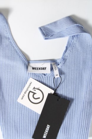 Γυναικείο αμάνικο μπλουζάκι Weekday, Μέγεθος XS, Χρώμα Μπλέ, Τιμή 8,66 €