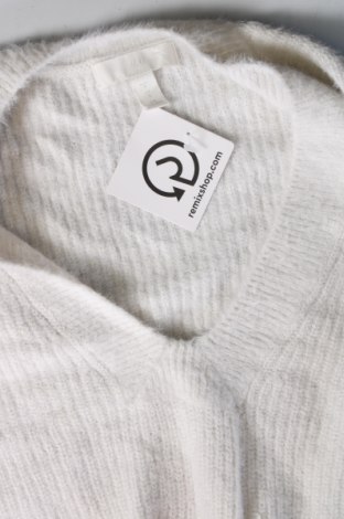 Дамски пуловер H&M, Размер S, Цвят Бял, Цена 6,09 лв.