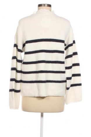 Дамски пуловер In April 1986, Размер M, Цвят Бял, Цена 8,20 лв.