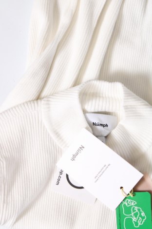 Γυναικείο πουλόβερ Numph, Μέγεθος S, Χρώμα Λευκό, Τιμή 72,16 €
