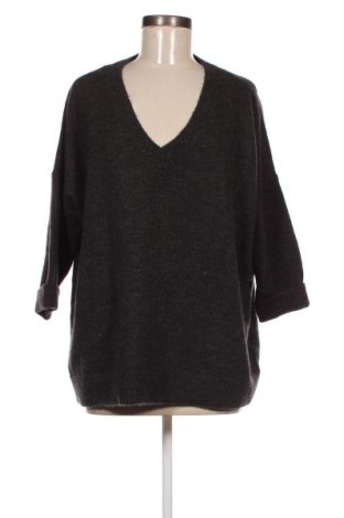 Дамски пуловер Vero Moda, Размер M, Цвят Сив, Цена 16,42 лв.