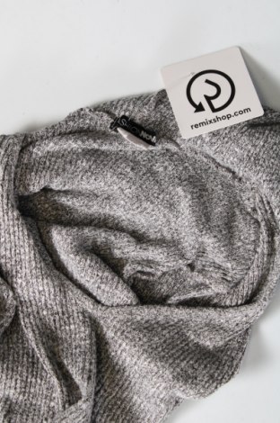 Damen Sweatshirt Fashion nova, Größe M, Farbe Grau, Preis 4,04 €