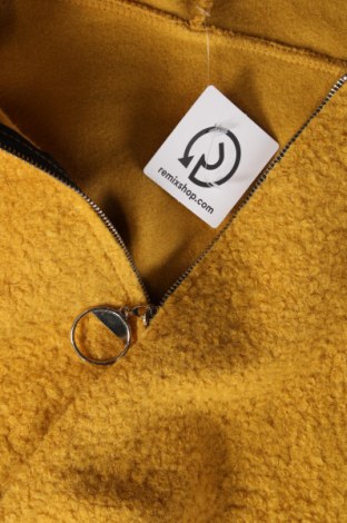 Дамско палто, Размер L, Цвят Жълт, Цена 23,54 лв.