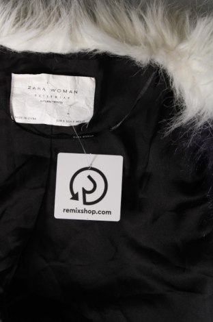 Дамско палто Zara, Размер S, Цвят Многоцветен, Цена 27,20 лв.