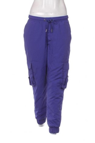Pantaloni trening de femei Urban Classics, Mărime S, Culoare Albastru, Preț 117,86 Lei
