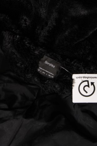 Dámska bunda  Bershka, Veľkosť L, Farba Čierna, Cena  12,46 €