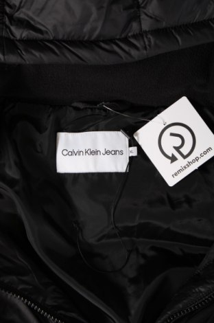 Дамско яке Calvin Klein Jeans, Размер XL, Цвят Черен, Цена 391,00 лв.