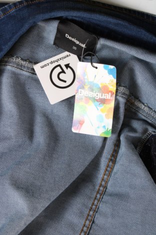 Γυναικείο μπουφάν Desigual, Μέγεθος S, Χρώμα Μπλέ, Τιμή 103,86 €