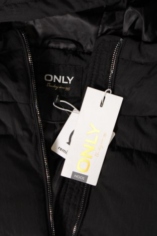 Γυναικείο μπουφάν ONLY, Μέγεθος S, Χρώμα Μαύρο, Τιμή 32,12 €