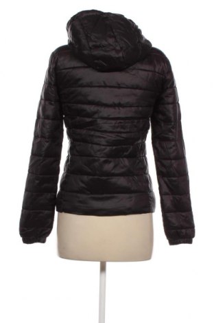Γυναικείο μπουφάν ONLY, Μέγεθος S, Χρώμα Μαύρο, Τιμή 25,36 €