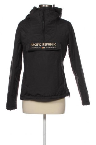 Γυναικείο μπουφάν Pull&Bear, Μέγεθος S, Χρώμα Μαύρο, Τιμή 29,69 €