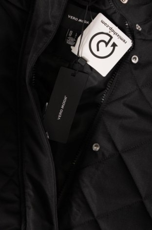 Γυναικείο μπουφάν Vero Moda, Μέγεθος L, Χρώμα Μαύρο, Τιμή 30,20 €