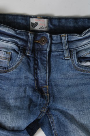 Dziecięce jeansy Alive, Rozmiar 6-7y/ 122-128 cm, Kolor Niebieski, Cena 15,35 zł