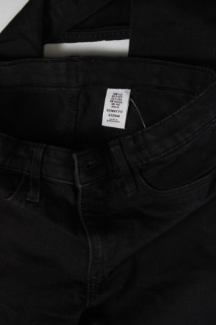 Dziecięce jeansy H&M, Rozmiar 9-10y/ 140-146 cm, Kolor Szary, Cena 50,15 zł
