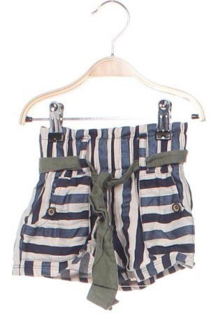 Dětské krátké kalhoty , Velikost 2-3y/ 98-104 cm, Barva Vícebarevné, Cena  107,00 Kč