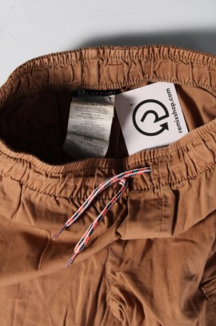 Детски къс панталон Brums, Размер 7-8y/ 128-134 см, Цвят Кафяв, Цена 21,17 лв.