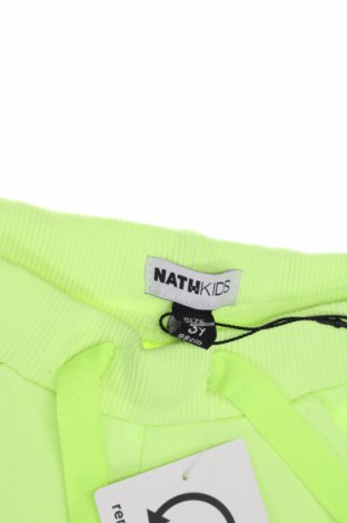 Детски къс панталон Nath, Размер 2-3y/ 98-104 см, Цвят Зелен, Цена 33,00 лв.