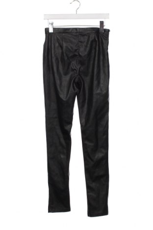 Детски кожен панталон H&M, Размер 14-15y/ 168-170 см, Цвят Черен, Цена 3,57 лв.
