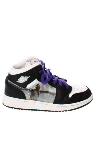 Kinderschuhe Air Jordan Nike, Größe 37, Farbe Mehrfarbig, Preis 70,00 €