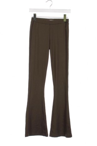 Pantaloni pentru copii Raizzed, Mărime 15-18y/ 170-176 cm, Culoare Verde, Preț 14,80 Lei