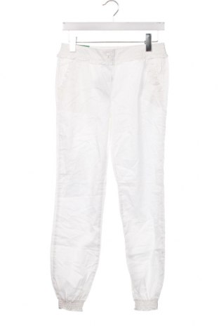 Детски панталон United Colors Of Benetton, Размер 11-12y/ 152-158 см, Цвят Бял, Цена 88,40 лв.