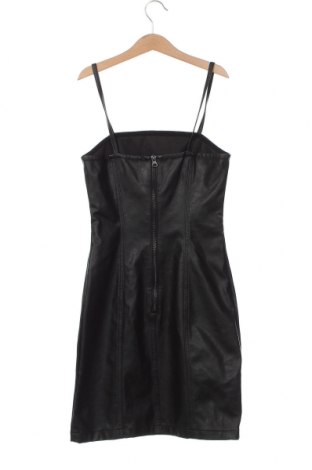 Кожена рокля H&M Divided, Размер XS, Цвят Черен, Цена 31,32 лв.